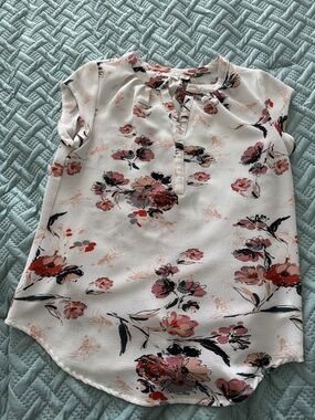 fun 2 fun White Floral Cap Sleeve Blouse with Pink & Coral Accents